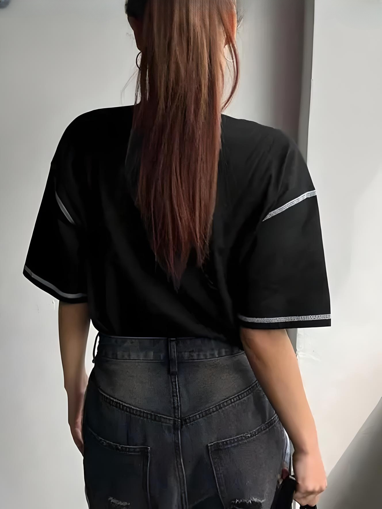 Urban Vibe – Black Oversized T-Shirt
