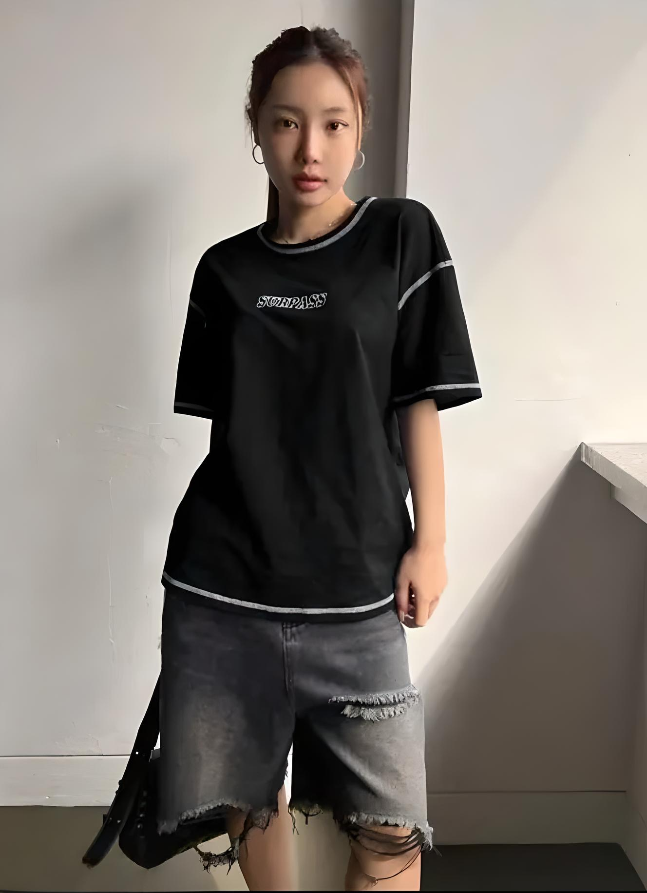Urban Vibe – Black Oversized T-Shirt