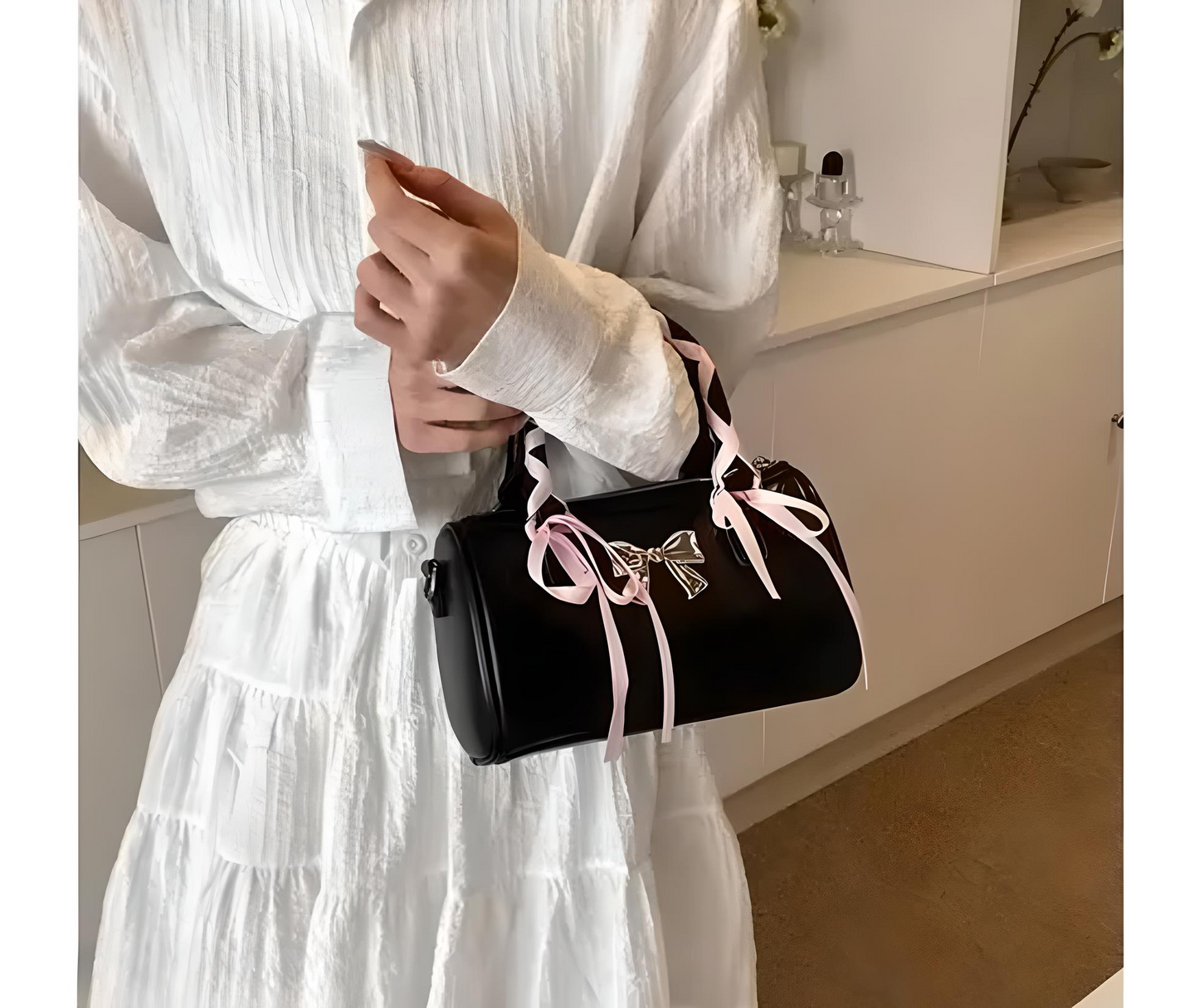 🖤 Elegant Black Barrel Handbag with Ribbon & Gold Bow Charm 🎀