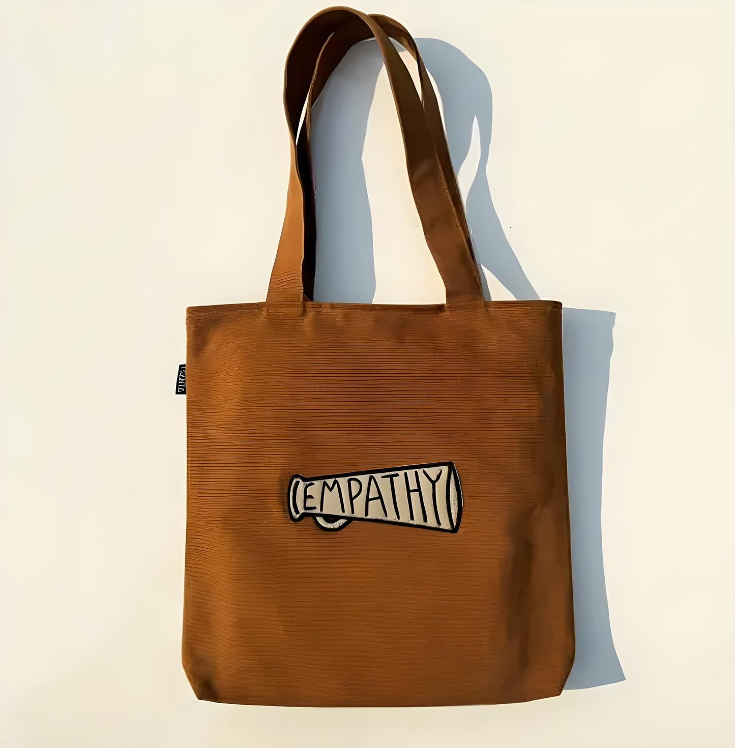 ✨ Embroidered Canvas Tote Bag – Where Style Meets Utility! 👜🌸