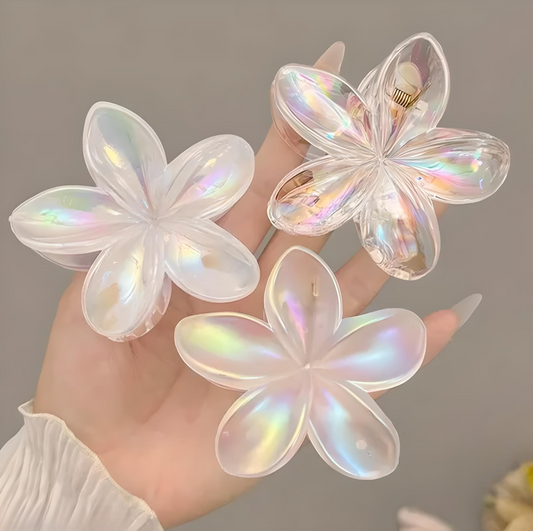 Blooming Elegance – White Flower Hair Claw Clips (Set of 3) 🌸